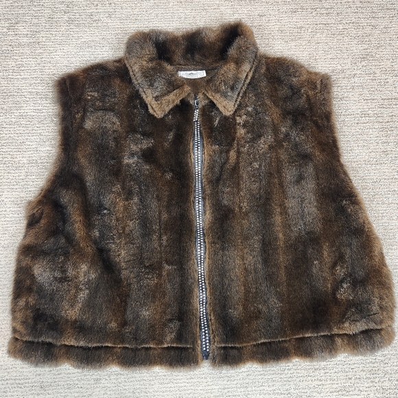 Black Mountain Women Faux Fur Vest XXL Brown Sequin Acrylic USA Vintage Full Zip - Picture 1 of 8